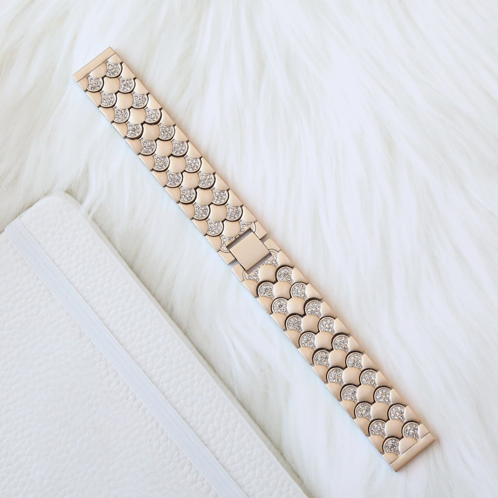New Applicable Watch Metal Strap Fish Scale Pattern Diamond
